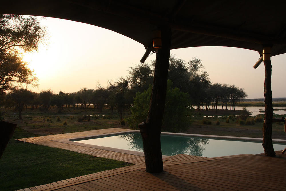 Anabezi Camp Hotel Jeki Kültér fotó