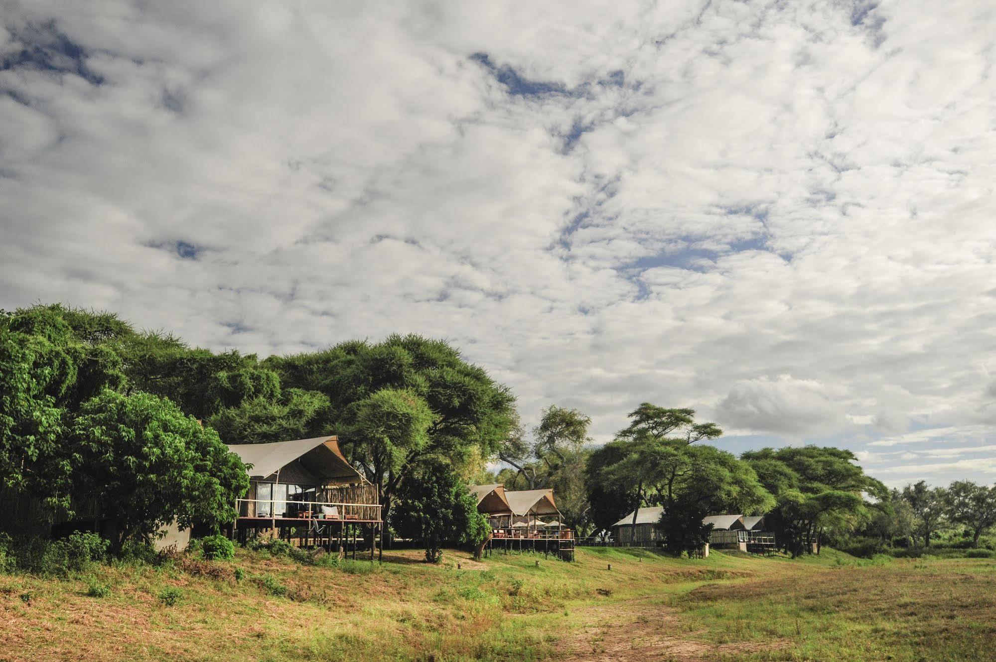Anabezi Camp Hotel Jeki Kültér fotó