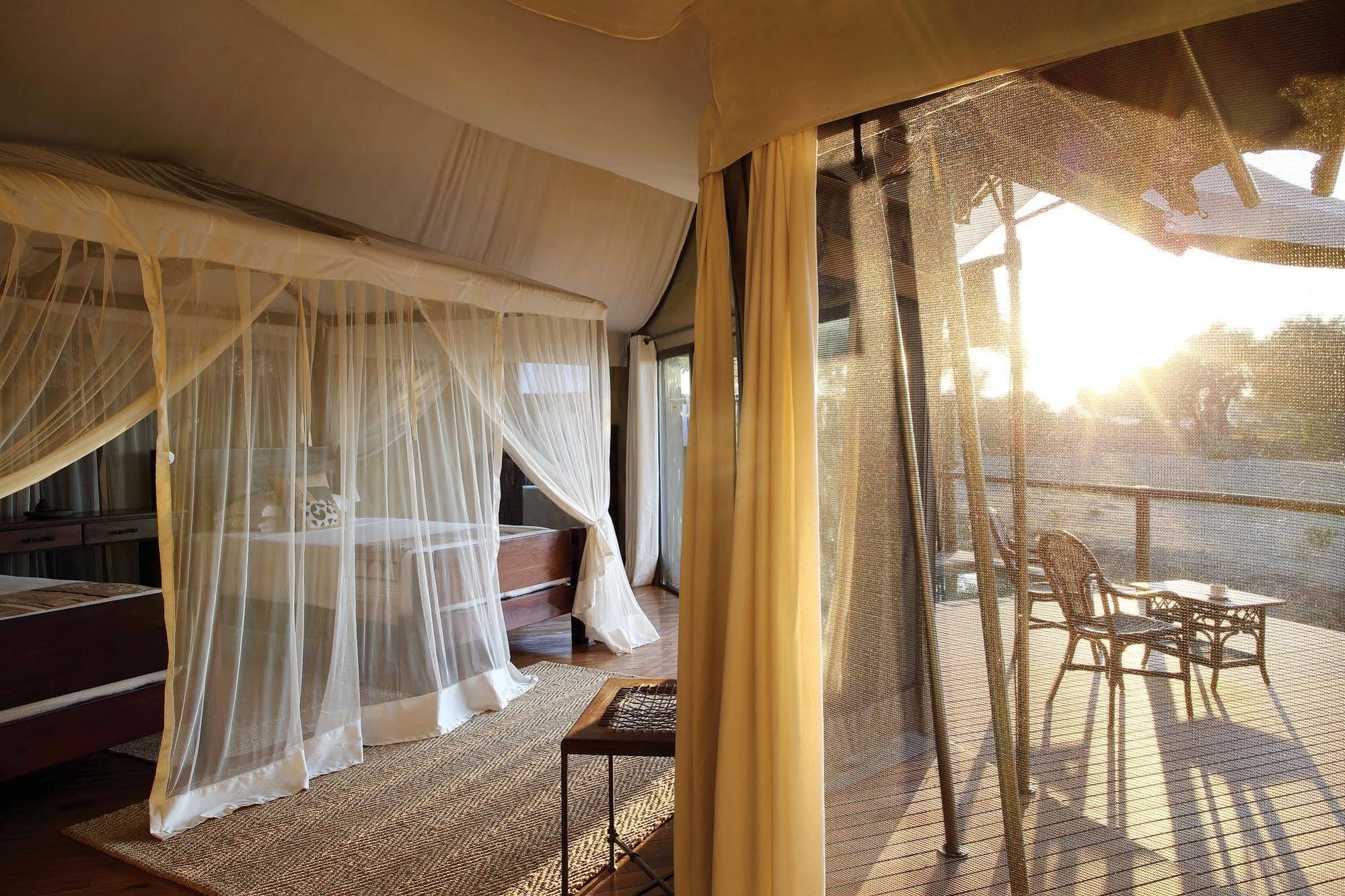 Anabezi Camp Hotel Jeki Kültér fotó